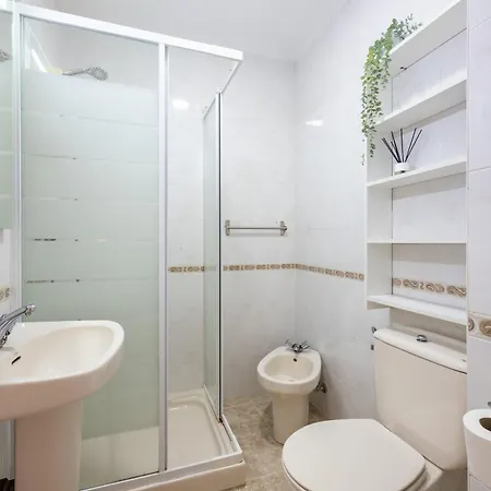 Isidoro Apartamento Fuengirola